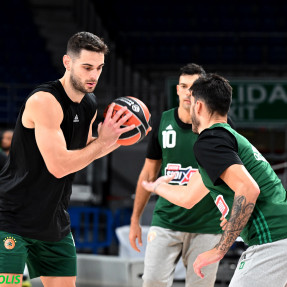 ΠΡΟΠΟΝΗΣΗ ΠΑΝΑΘΗΝΑΙΚΟΥ ΣΤΗΝ ΜΑΔΡΙΤΗ