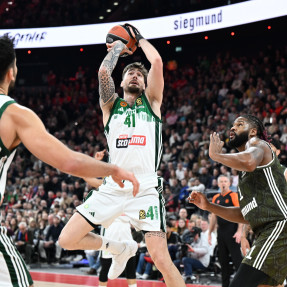 EUROLEAGUE_ΜΠΑΓΕΡΝ_ΜΟΝΑΧΟΥ_PAO_BC