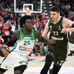 EUROLEAGUE_ΜΠΑΓΕΡΝ_ΜΟΝΑΧΟΥ_PAO_BC