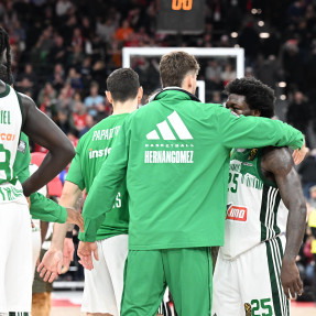 EUROLEAGUE_ΜΠΑΓΕΡΝ_ΜΟΝΑΧΟΥ_PAO_BC