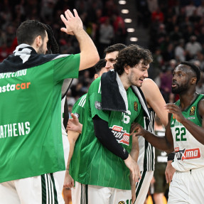 EUROLEAGUE_ΜΠΑΓΕΡΝ_ΜΟΝΑΧΟΥ_PAO_BC